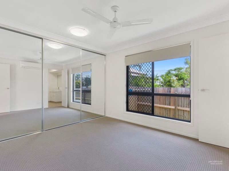 1/4 Glenmore Road, Park Avenue QLD 4701